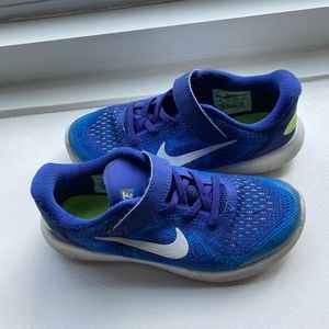 Boy’s Nike Free Run Sneakers